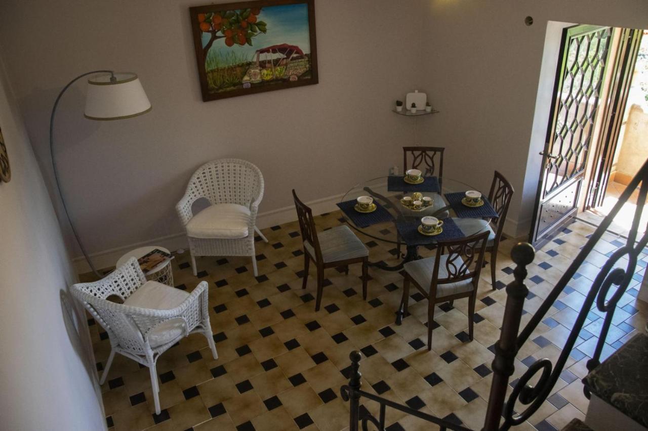 Villa Laura Savoca Eksteriør billede